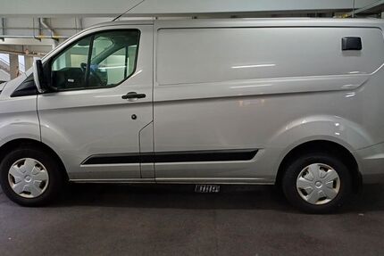 Ford Transit Custom 157.000 km 14.990 € Esslingen am Neckar 73733