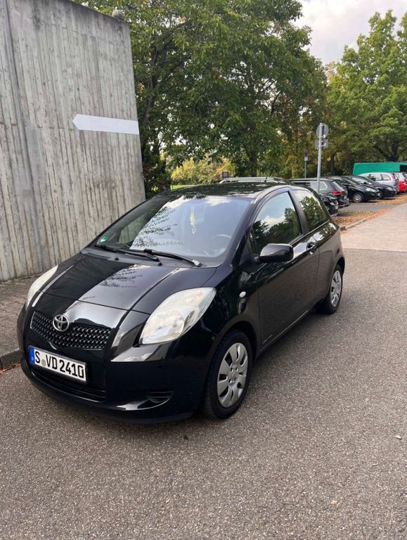 Yaris