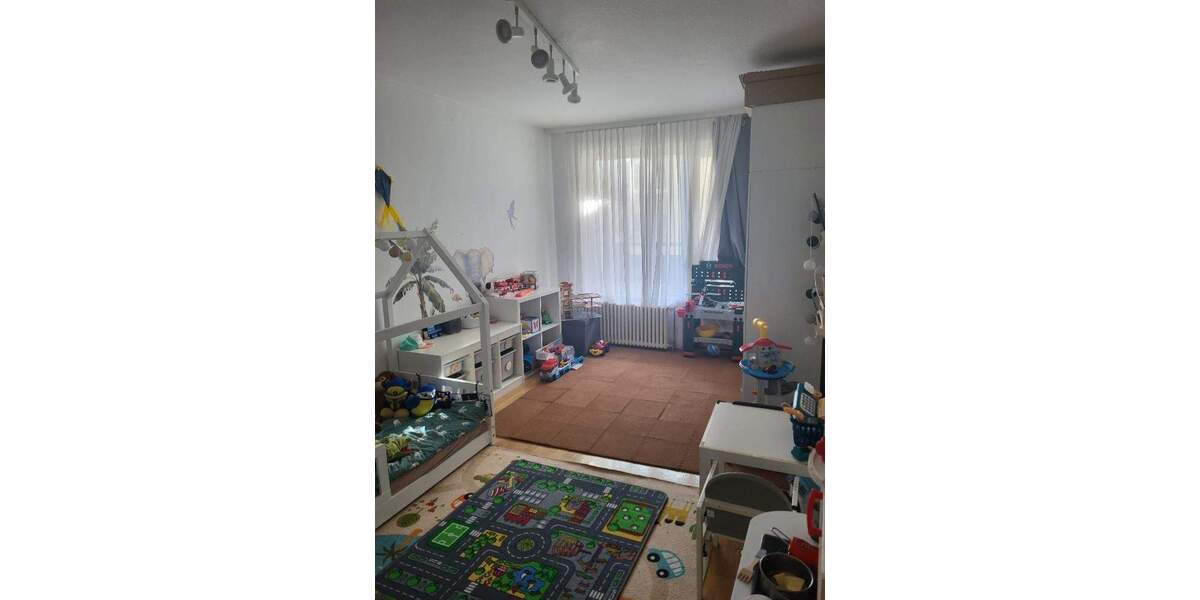 Etagenwohnung Stuttgart Ost - 3 Zimmer, 72 m&sup2;, 900&euro; | Angebot:24835136