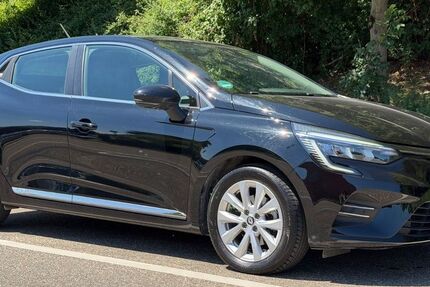 Renault Clio 43.000 km 13.500 &euro; Fellbach 70736