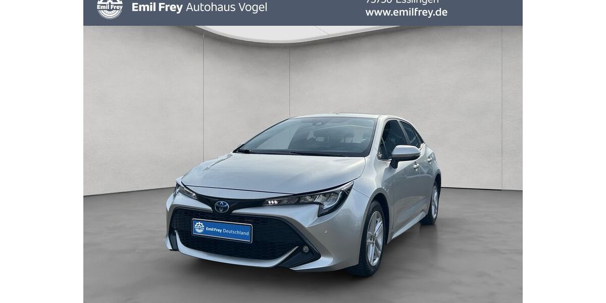 Toyota Corolla 63.000 km 20.980 &euro; Esslingen 73730