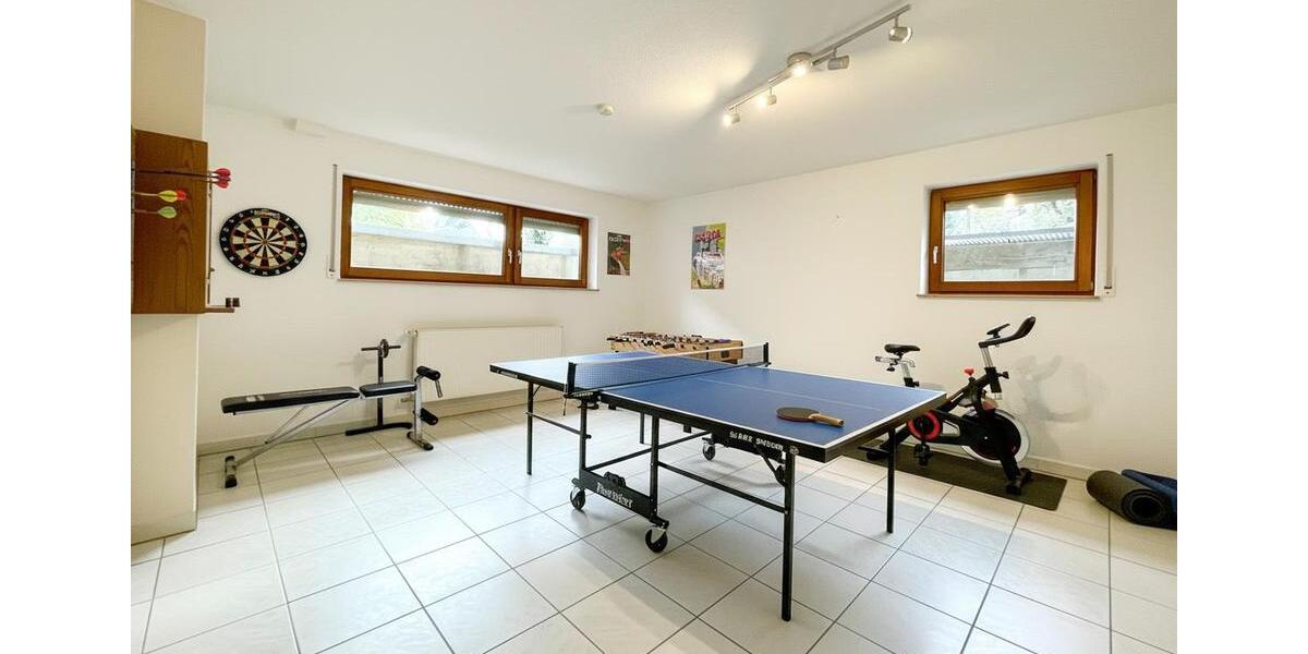 Erdgeschoßwohnung Metzingen - 4 Zimmer, 106 m&sup2;, 1.180&euro; | Angebot:26477082
