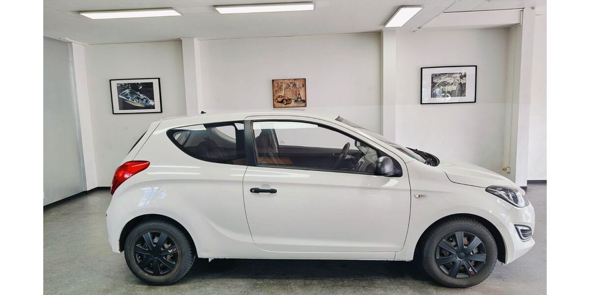 Hyundai i20 180.000 km 2.490 &euro; Asperg/Ludwigsburg bei Stuttgart 71679