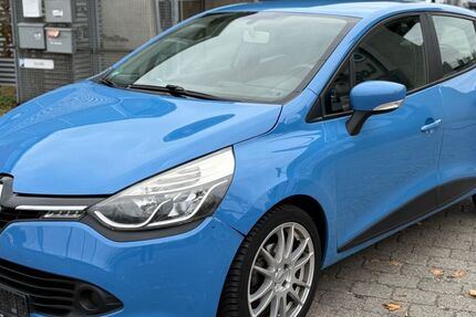 Renault Captur 87.000 km 5.290 € Metzingen 72555