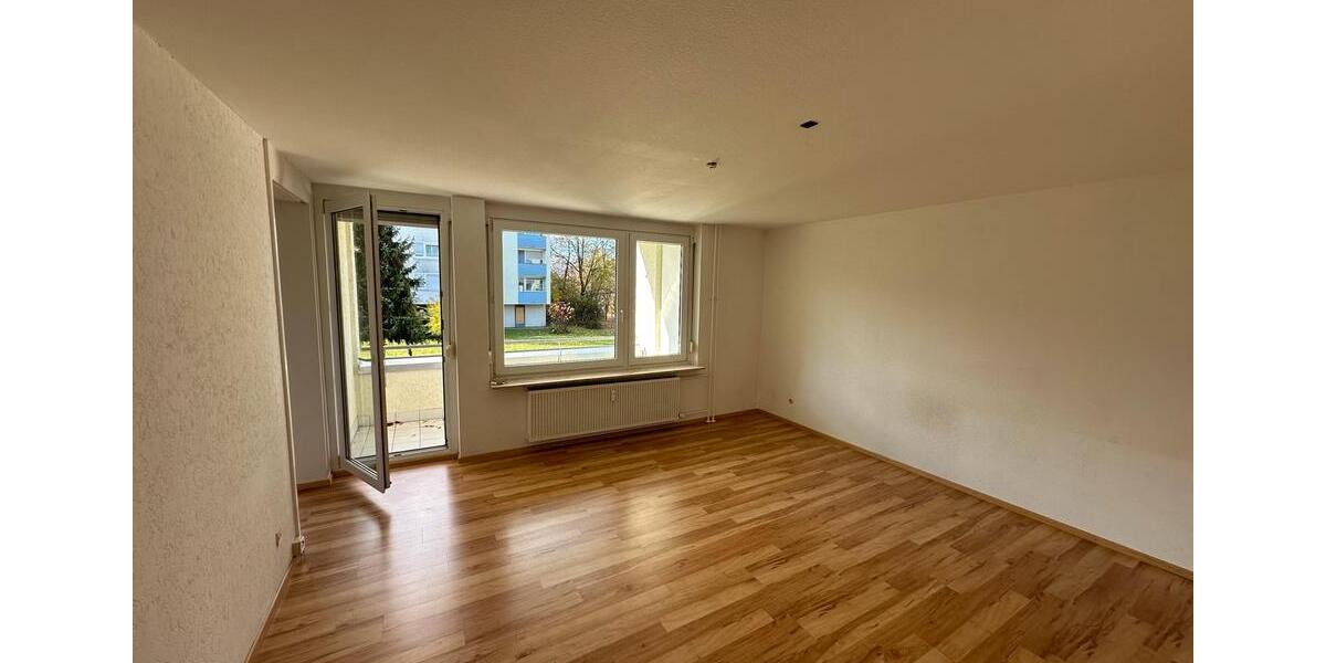 Erdgeschoßwohnung Pforzheim Eutingen - 3 Zimmer, 80 m&sup2;, 1.205&euro; | Angebot:25407198