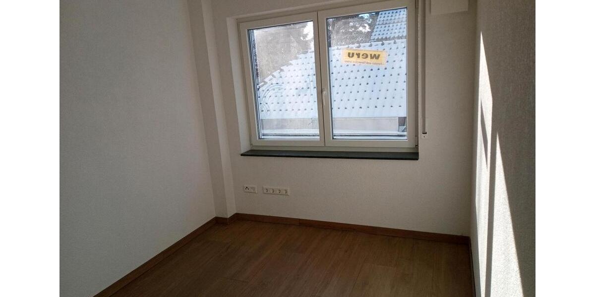 Einfamilienhaus Waiblingen - 7 Zimmer, 169 m&sup2;, 2.850&euro; | Angebot:25269557