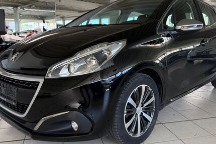 Peugeot 208 108.000 km 6.990 &euro; Tamm 71732