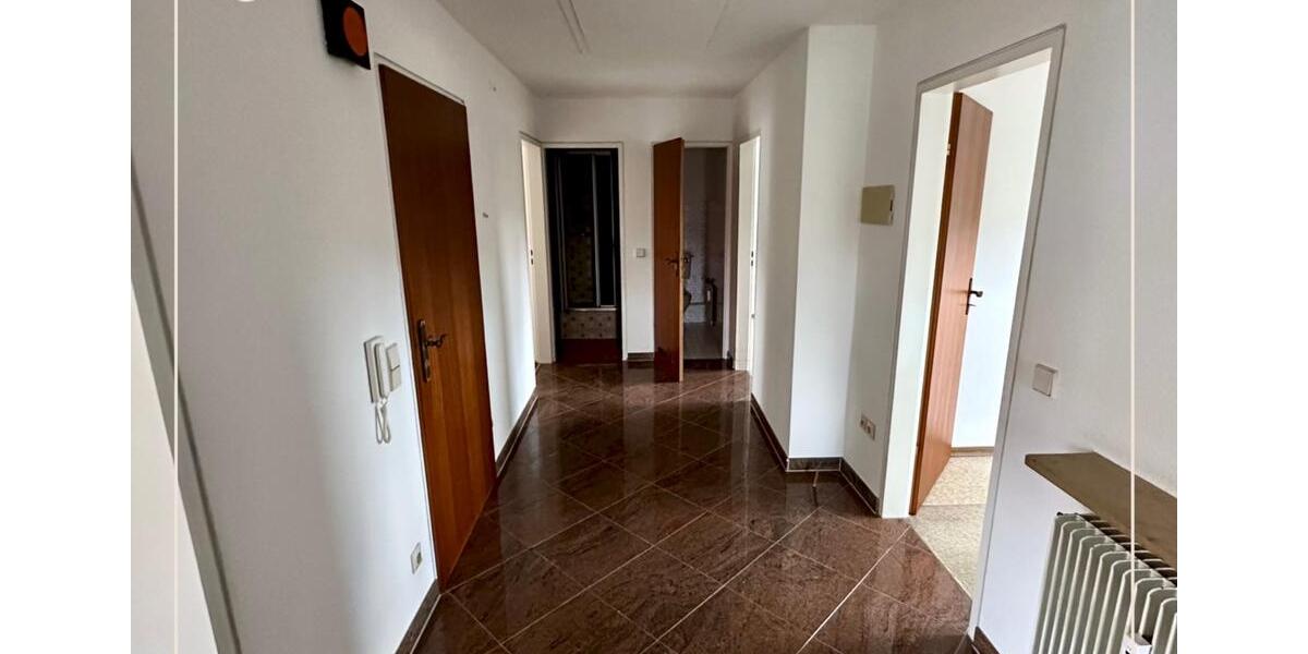 Dachgeschoßwohnung Stuttgart Luginsland - 3.5 Zimmer, 87 m&sup2;, 299.900&euro; | Angebot:26764453
