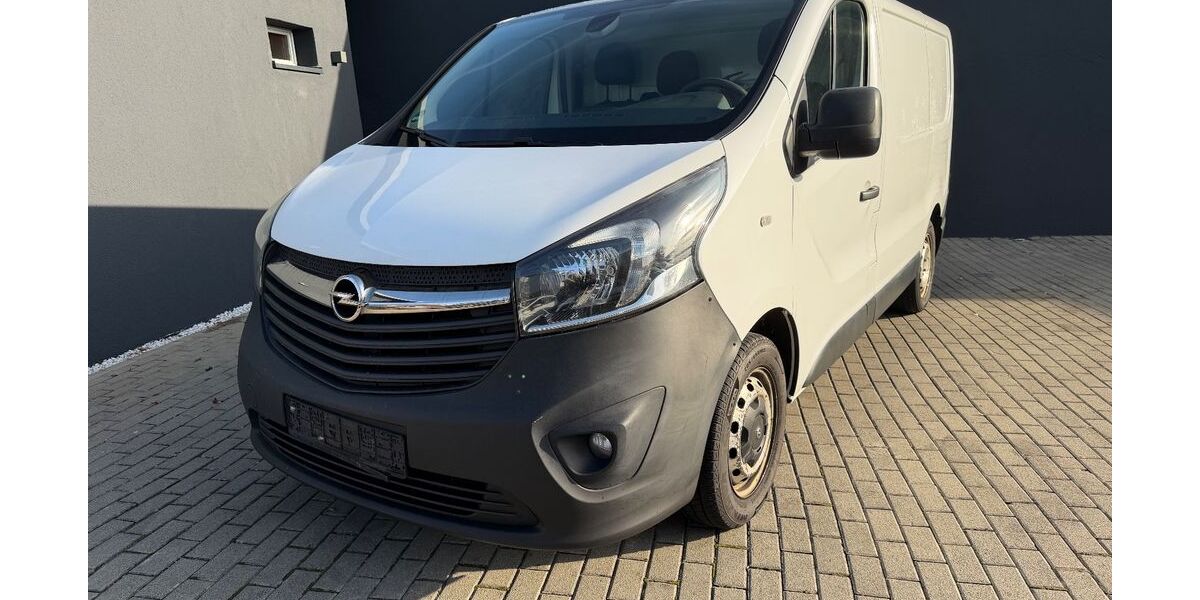 Opel Vivaro 266.000 km 5.990 &euro; Gärtringen 71116