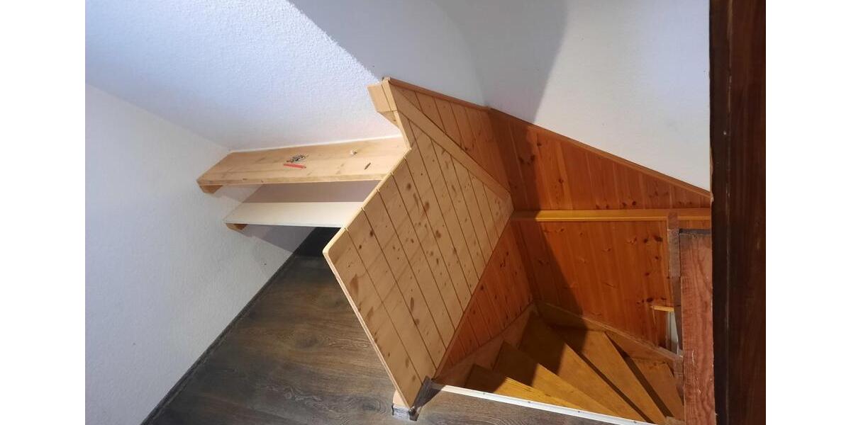 Einfamilienhaus Stuttgart Hedelfingen - 4 Zimmer, 60 m&sup2;, 1.300&euro; | Angebot:24665432