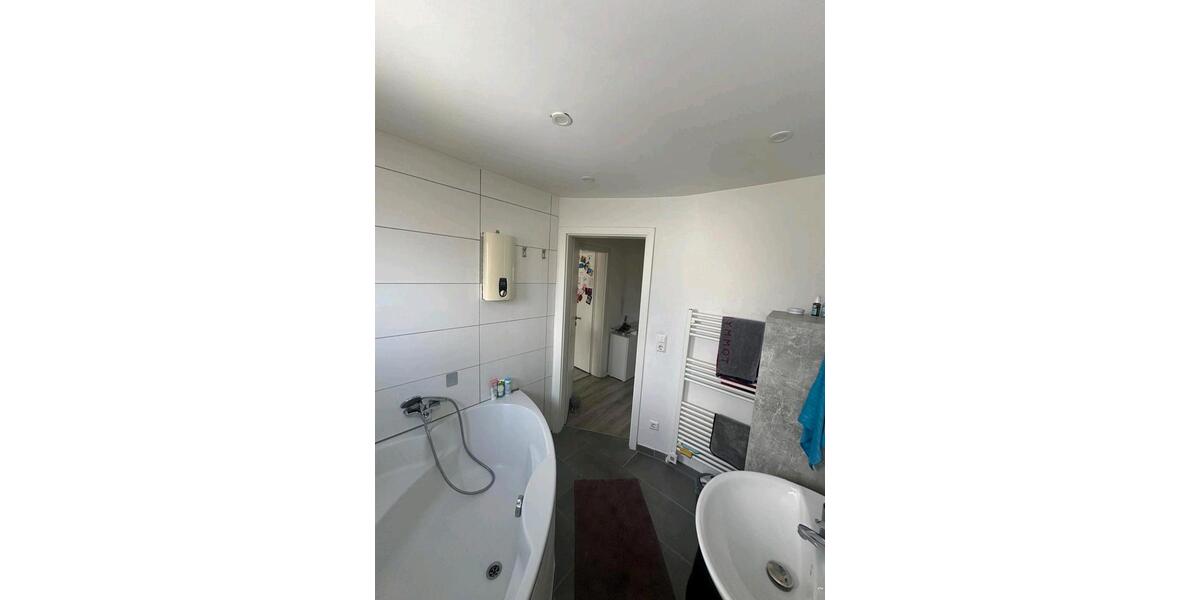 Dachgeschoßwohnung Schwieberdingen - 3 Zimmer, 67 m&sup2;, 251.500&euro; | Angebot:25874182