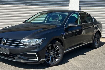 VW Passat 167.000 km 17.900 &euro; Hildrizhausen /Stuttgart 71157