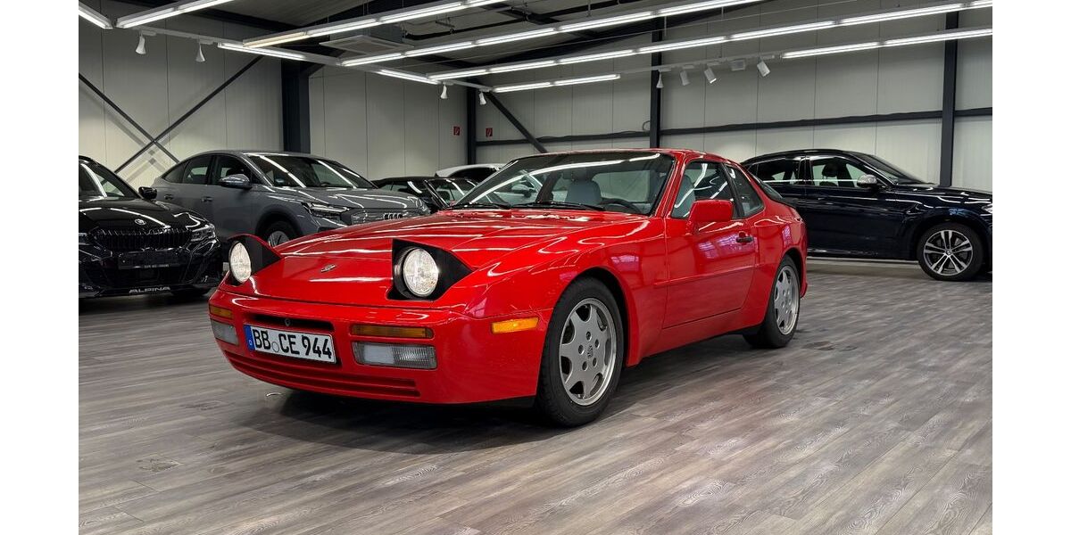 Porsche 944 60.555 km 28.950 &euro; Jettingen 71131