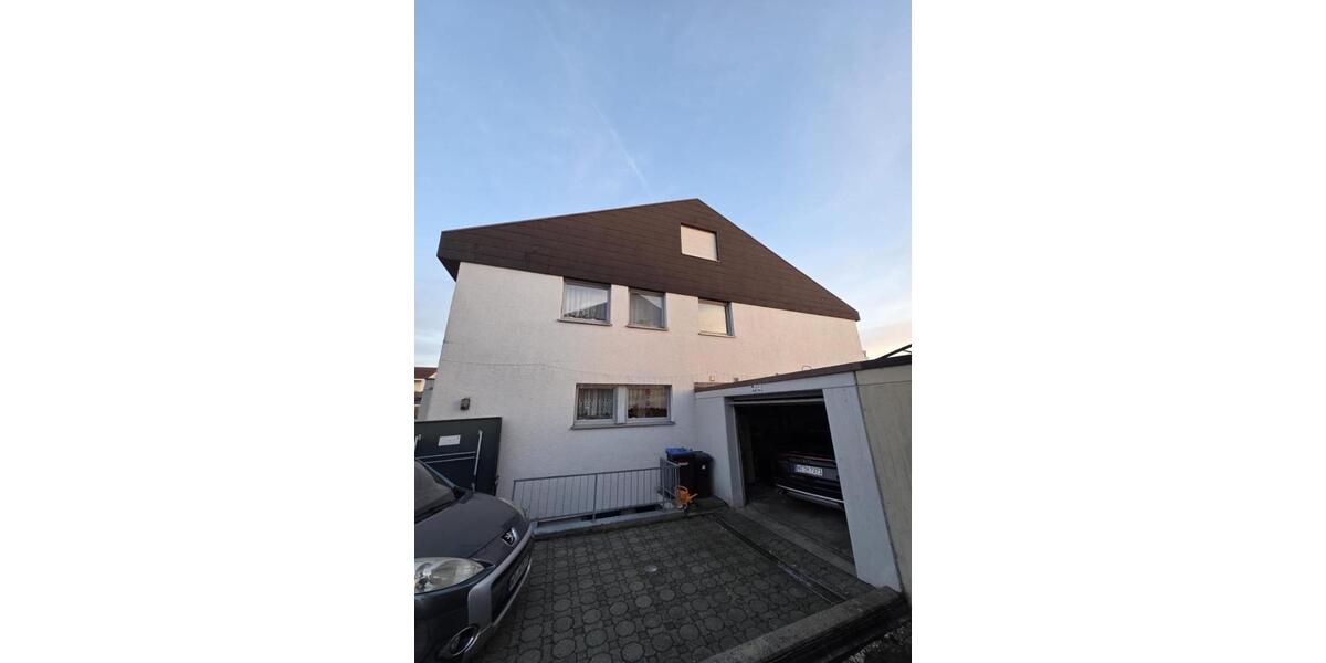 Doppelhaushälfte Nürtingen - 6 Zimmer, 160 m&sup2;, 550.000&euro; | Angebot:25551769