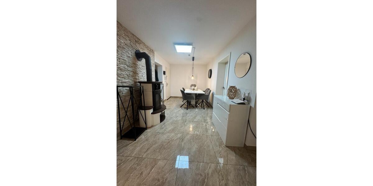 Etagenwohnung Esslingen am Neckar Oberesslingen - 3.5 Zimmer, 84 m&sup2;, 329.000&euro; | Angebot:24693826