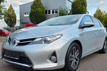 Toyota Auris 26.002 km 13.700 € Fellbach 70736
