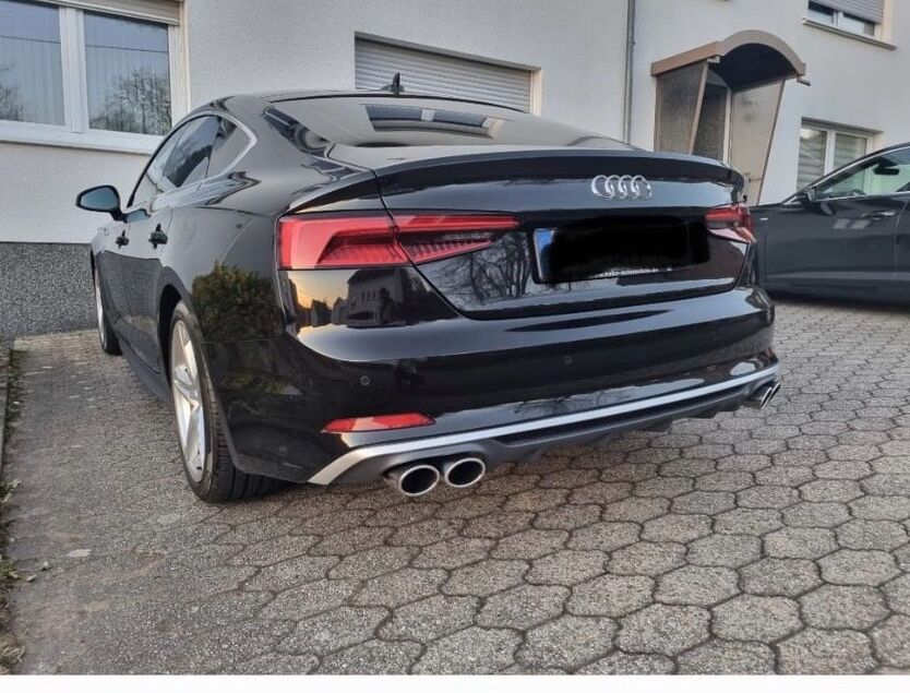 Audi A5 190.000 km 22.000 € Esslingen 73730