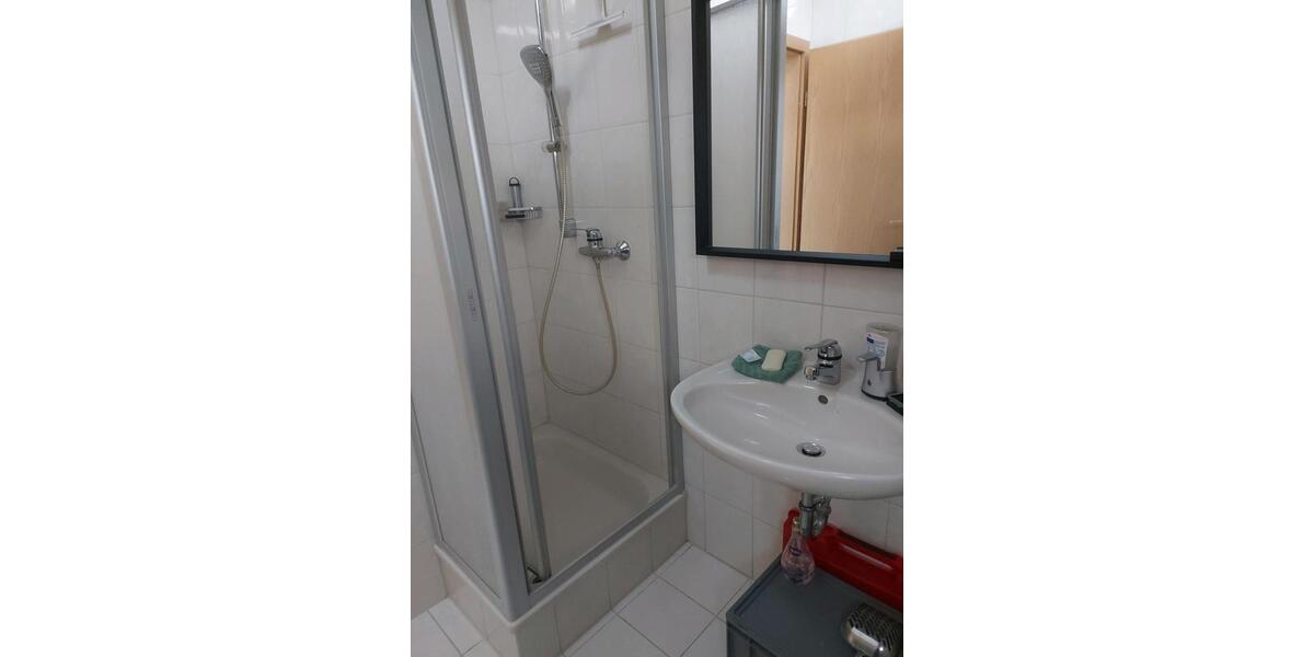 Dachgeschoßwohnung Weil Im Schönbuch - 1 Zimmer, 45 m&sup2;, 520&euro; | Angebot:27568151