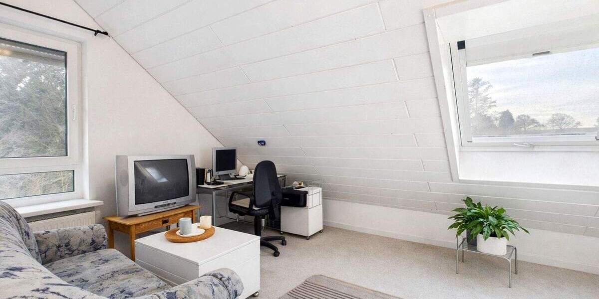 Doppelhaushälfte Böblingen - 5 Zimmer, 111 m&sup2;, 520.000&euro; | Angebot:25771172