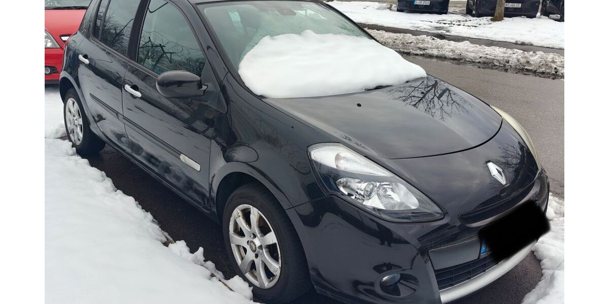 Renault Clio 171.322 km 3.500 &euro; Esslingen am Neckar 73734