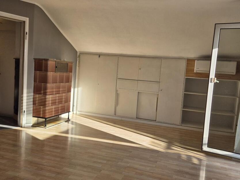 Exklusive Wohnung mit hochwertige EBK und Balkon