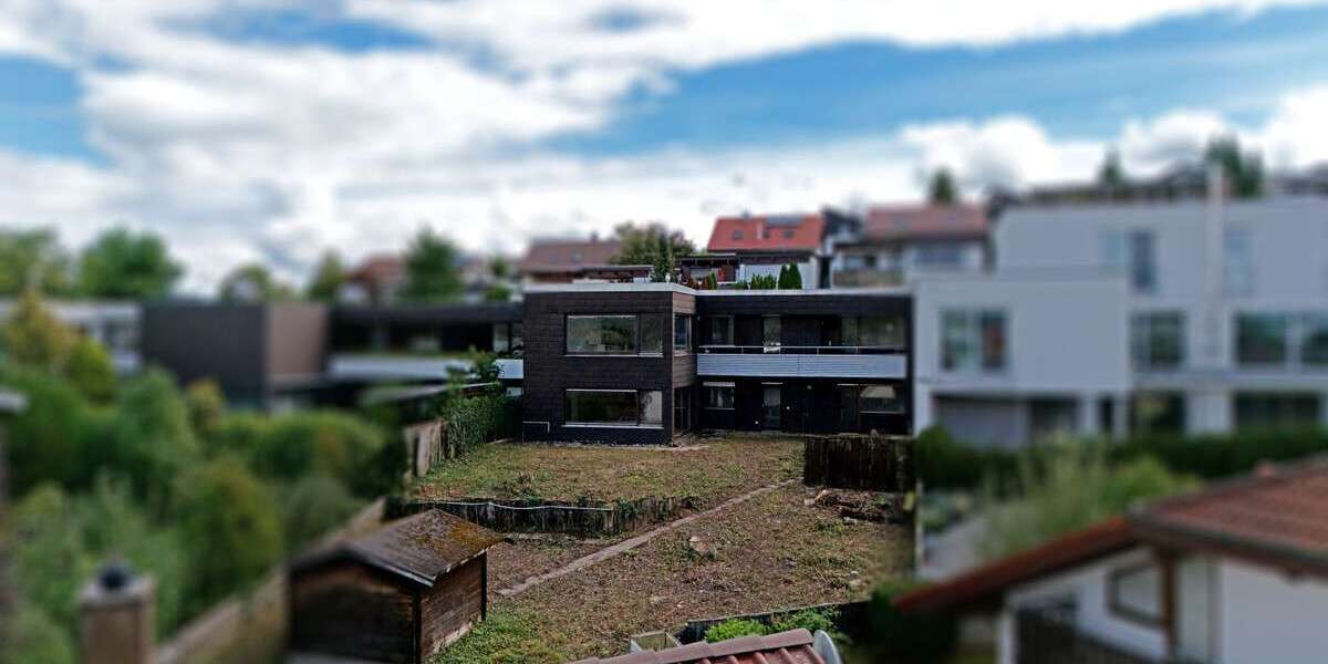 Einfamilienhaus Reutlingen Altenburg - 7 Zimmer, 216 m&sup2;, 450.000&euro; | Angebot:25512706