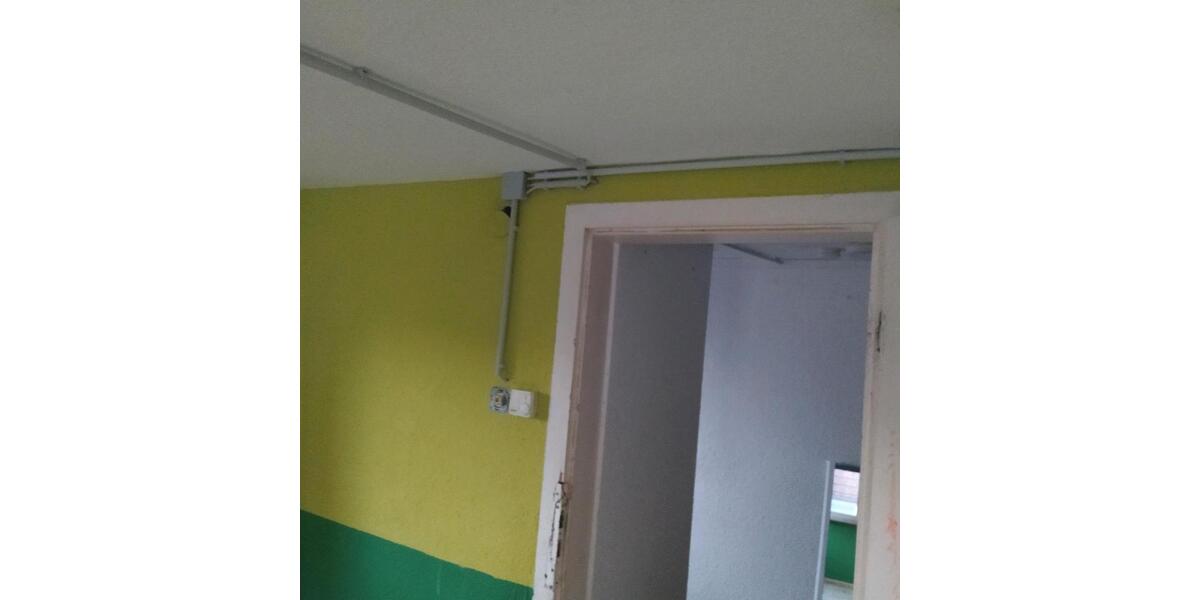 Etagenwohnung Sachsenheim - 5 Zimmer, 90 m&sup2;, 650&euro; | Angebot:24247531