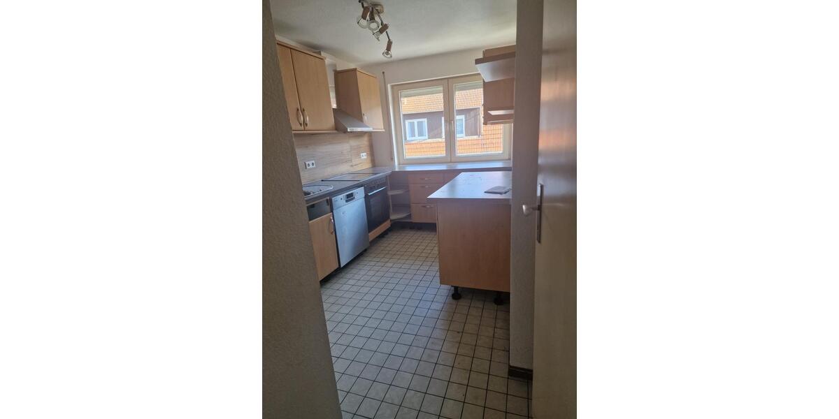 Etagenwohnung Reutlingen Reutlingen-Betzingen - 5 Zimmer, 100 m&sup2;, 1.150&euro; | Angebot:27587740