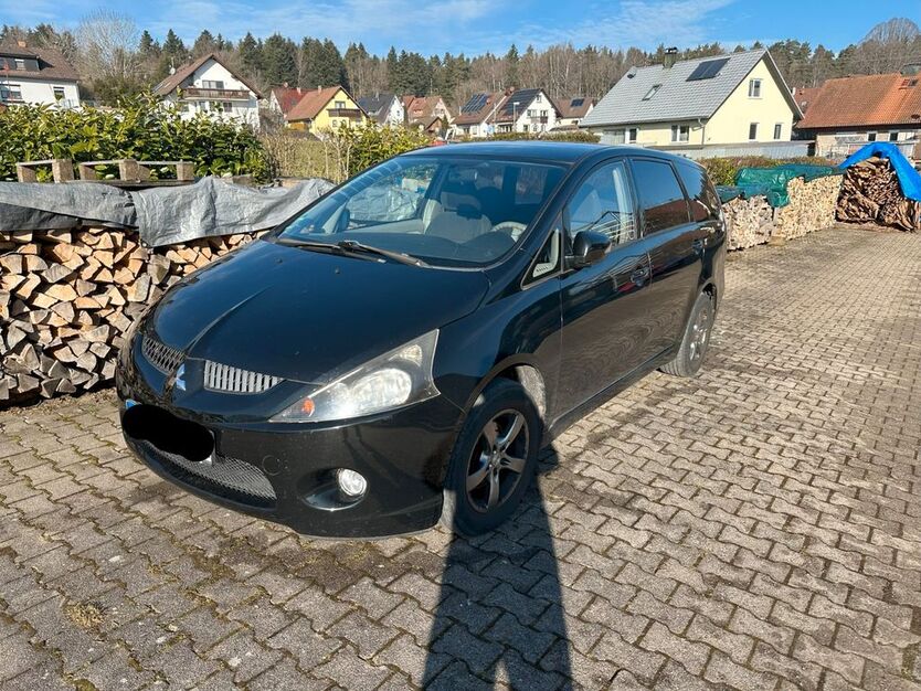 Mitsubishi Grandis 220.000 km 3.600 € Oberreichenbach 75394
