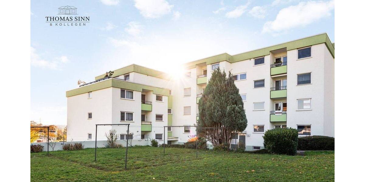 Modernisierungsbedürftige 3,5 Zimmer Wohnung mit schönem Blick ins Grüne - Sofort frei! 3 zimmer
