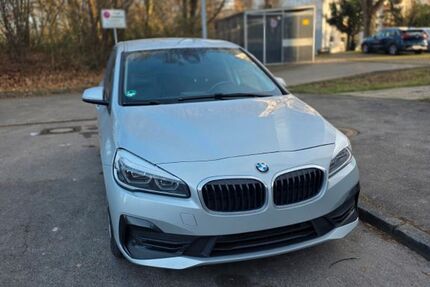 BMW 216 Gran Tourer 143.000 km 13.990 &euro; Stuttgart 70178
