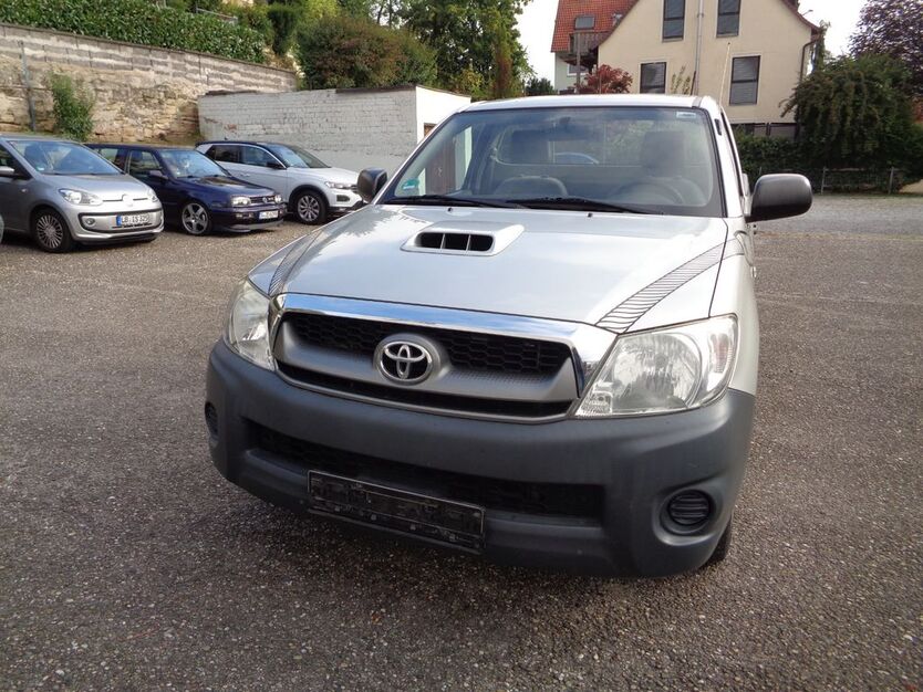 Toyota Hilux 134.000 km 13.490 € Stuttgart 70469
