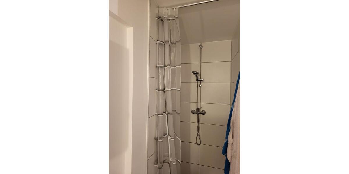 Mehrfamilienhaus, Wohnhaus Reutlingen Orschel-Hagen - 10 Zimmer, 181 m&sup2;, 750.000&euro; | Angebot:25363658