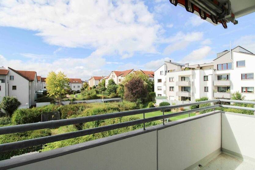 3,5-Zi.-TraumWohnung in Holzgerlingen - Waldrandlage inkl. Garage & Stellplatz