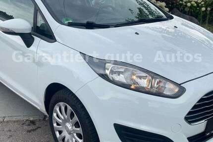 Ford Fiesta 128.605 km 6.500 &euro; Reutlingen 72770