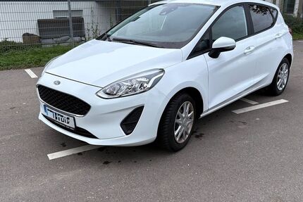 Ford Fiesta 36.500 km 10.200 € Fellbach 70736
