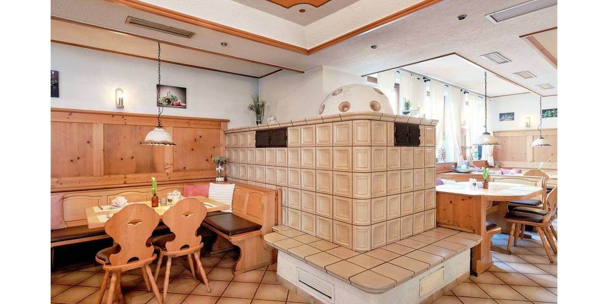 Mehrfamilienhaus, Wohnhaus Unterensingen - 6 Zimmer, 481 m&sup2;, 579.000&euro; | Angebot:26893234