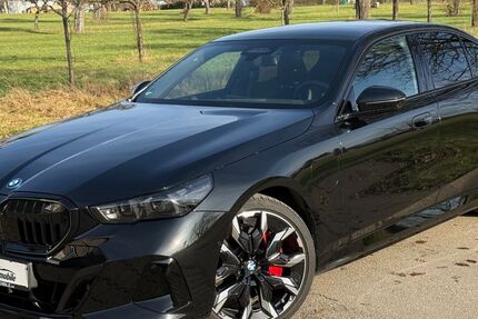 BMW 550 4.500 km 85.900 &euro; Stuttgart 70599
