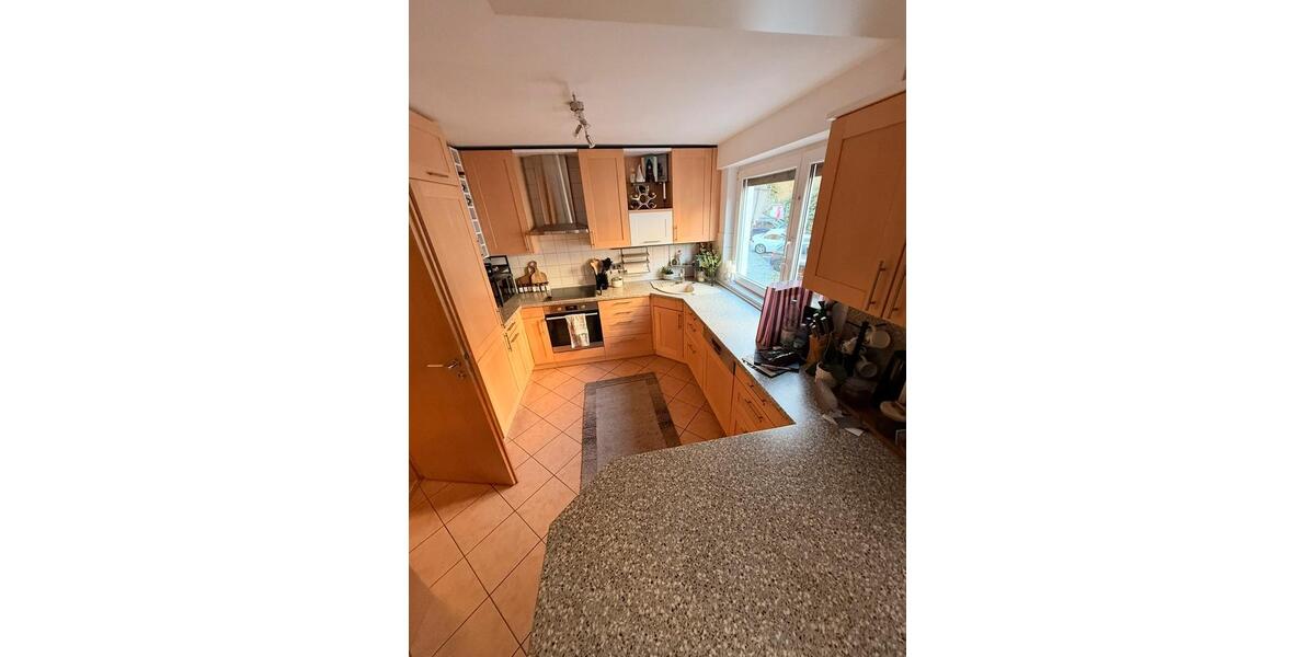 Etagenwohnung Esslingen am Neckar - 2 Zimmer, 63 m&sup2;, 850&euro; | Angebot:25933821