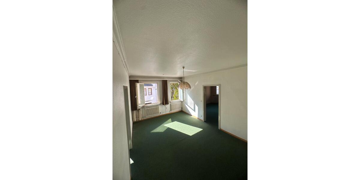 Etagenwohnung Leonberg - 4 Zimmer, 93 m&sup2;, 1.322&euro; | Angebot:27601229