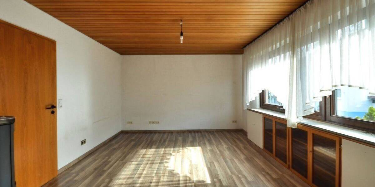 Einfamilienhaus Leonberg Eltingen - 5 Zimmer, 120 m&sup2;, 578.000&euro; | Angebot:25929394