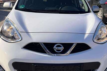 Nissan Micra 109.000 km 5.500 &euro; Stuttgart 70376