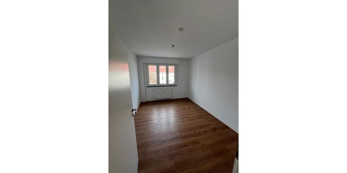 Etagenwohnung Esslingen am Neckar Oberesslingen - 3 Zimmer, 70 m&sup2;, 716&euro; | Angebot:24813776