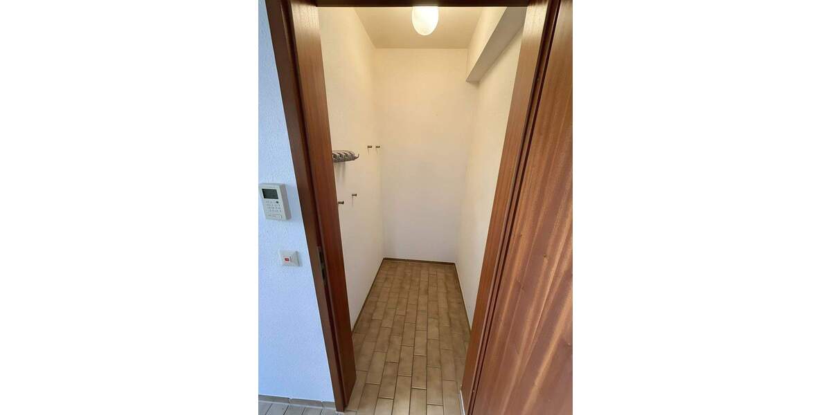 Etagenwohnung Reutlingen Innenstadt - 2 Zimmer, 66 m&sup2;, 289.000&euro; | Angebot:25751226