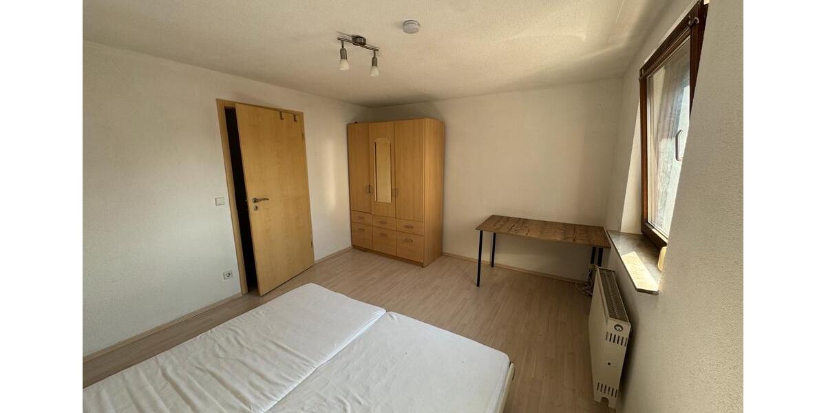 Erdgeschoßwohnung Tamm - 1 Zimmer, 16 m&sup2;, 450&euro; | Angebot:25457025