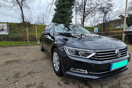 VW Passat Variant