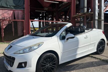 Peugeot 207 72.000 km 6.500 &euro; Renningen 71272
