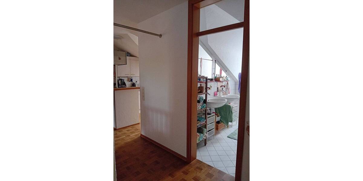 Etagenwohnung Sindelfingen Mitte - 3 Zimmer, 106 m&sup2;, 370.000&euro; | Angebot:26627567