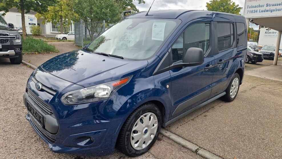 Ford Tourneo Connect 190.000 km 8.900 € Ludwigsburg 71634