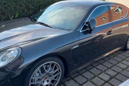 Porsche Panamera 86.800 km 32.900 € Wannweil 72827